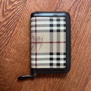 Burberry wallet